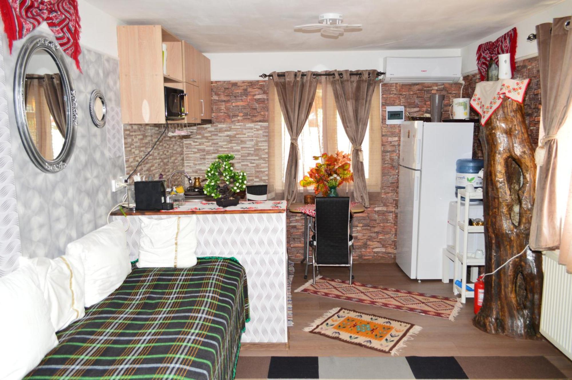 Вилла Yna House Бухарест Экстерьер фото