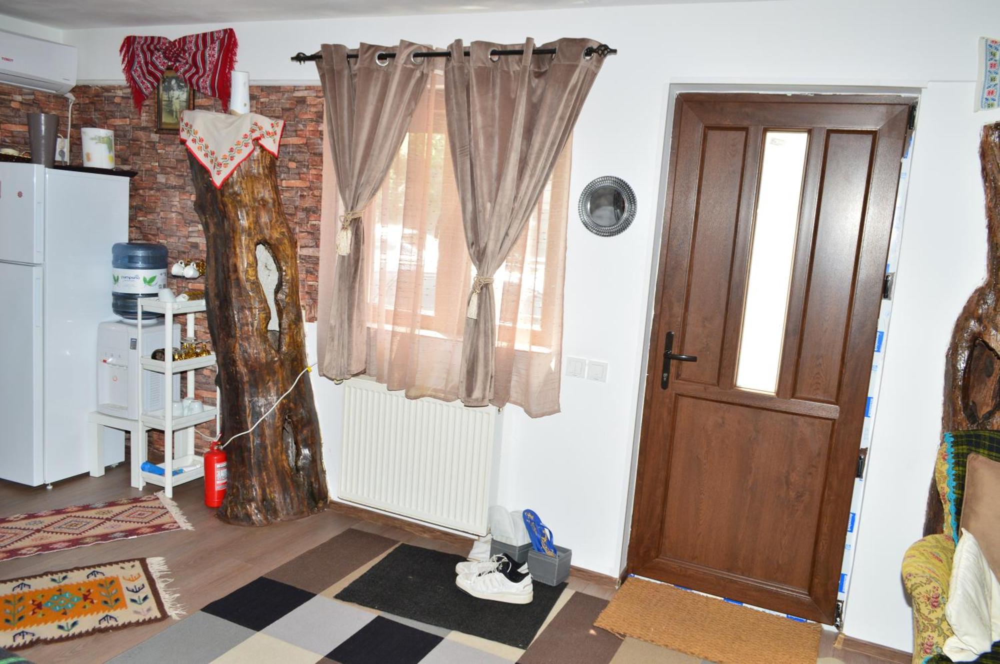 Вилла Yna House Бухарест Экстерьер фото